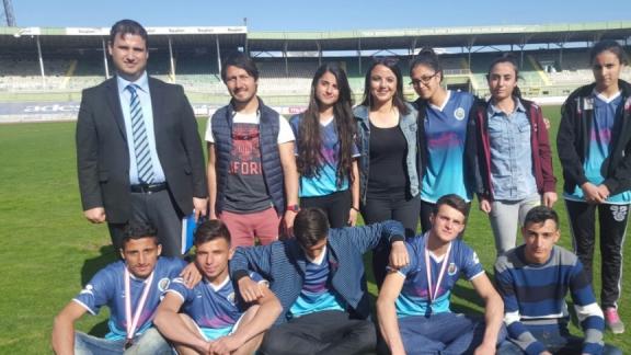 Konya Atletizm Yarışmasında Düden Anadolu Lisesinin başarısı