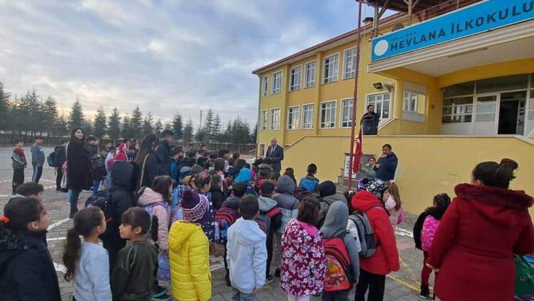 ARA TATİL BİTTİ, KULU'DA ÖĞRENCİLER DERS BAŞI YAPTI